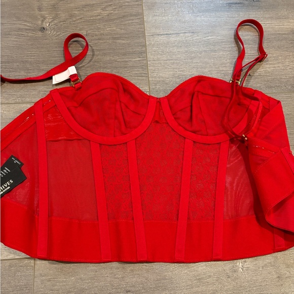 Archives Corset Top - Picture 4 of 6